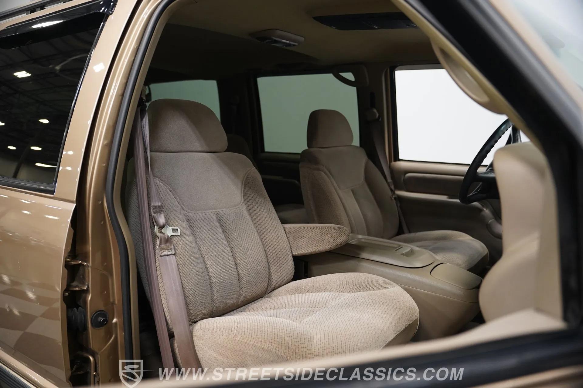 1999 Chevrolet Suburban 2500
