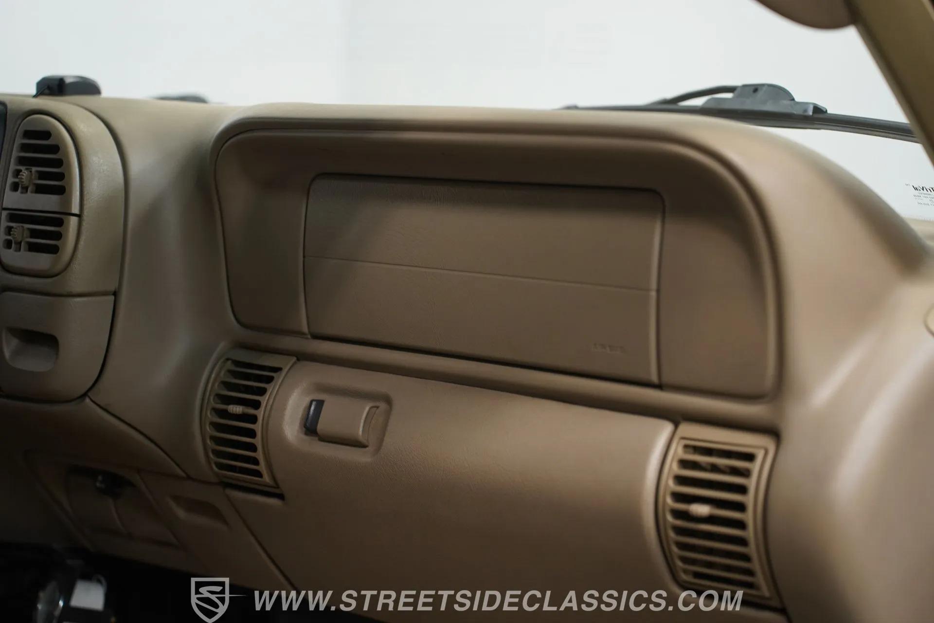 1999 Chevrolet Suburban 2500