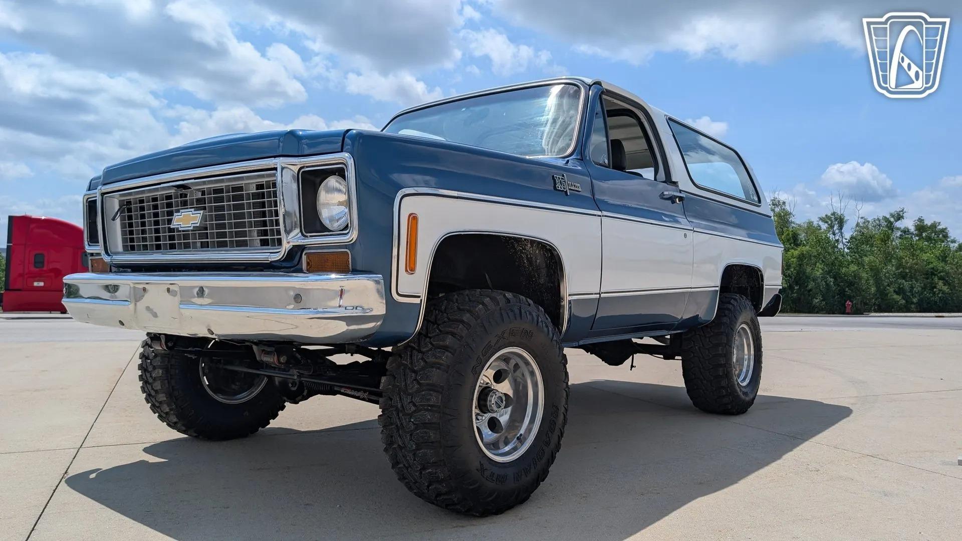 1973 Chevrolet K5 Blazer - 2