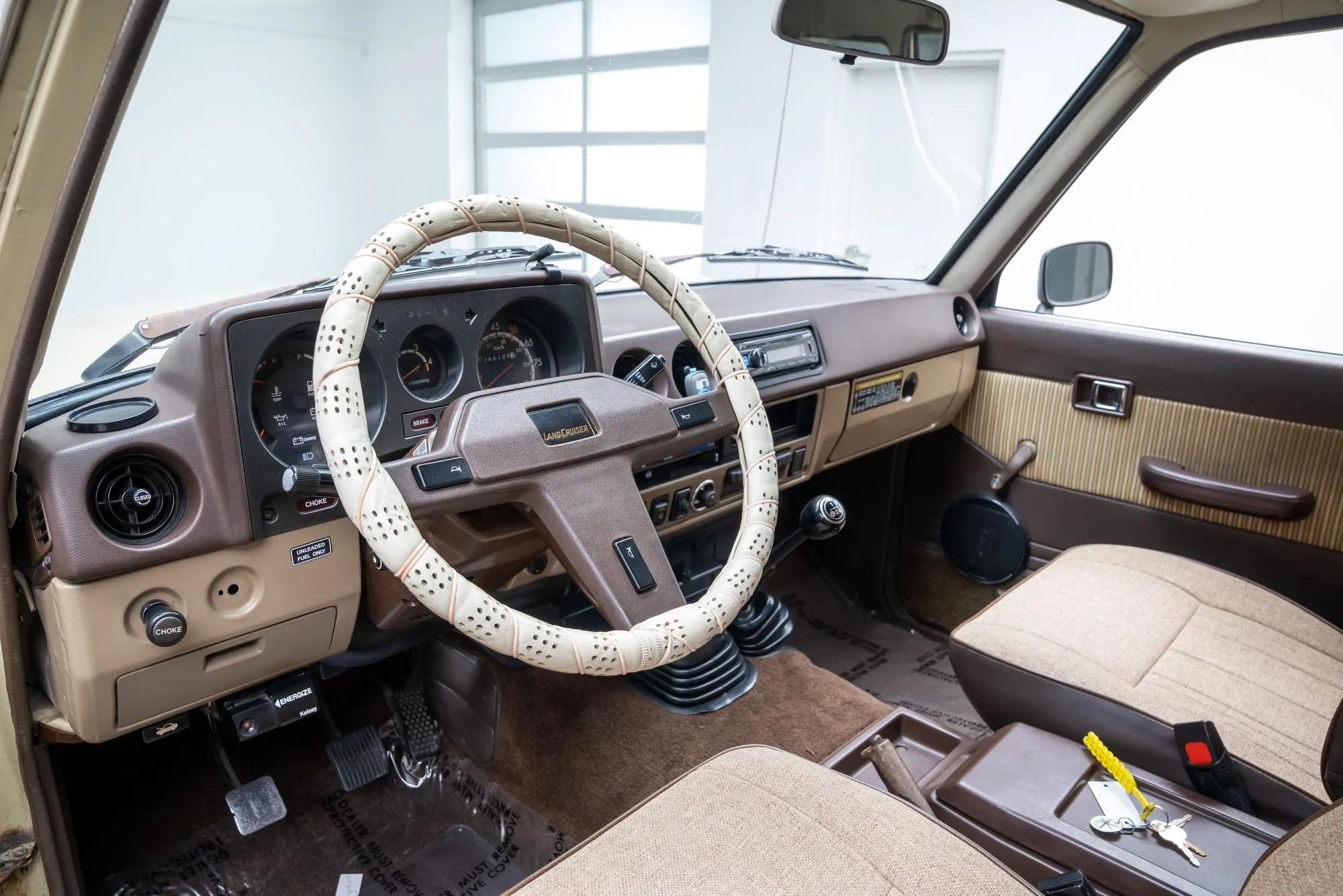 1983 Toyota Land Cruiser FJ60
