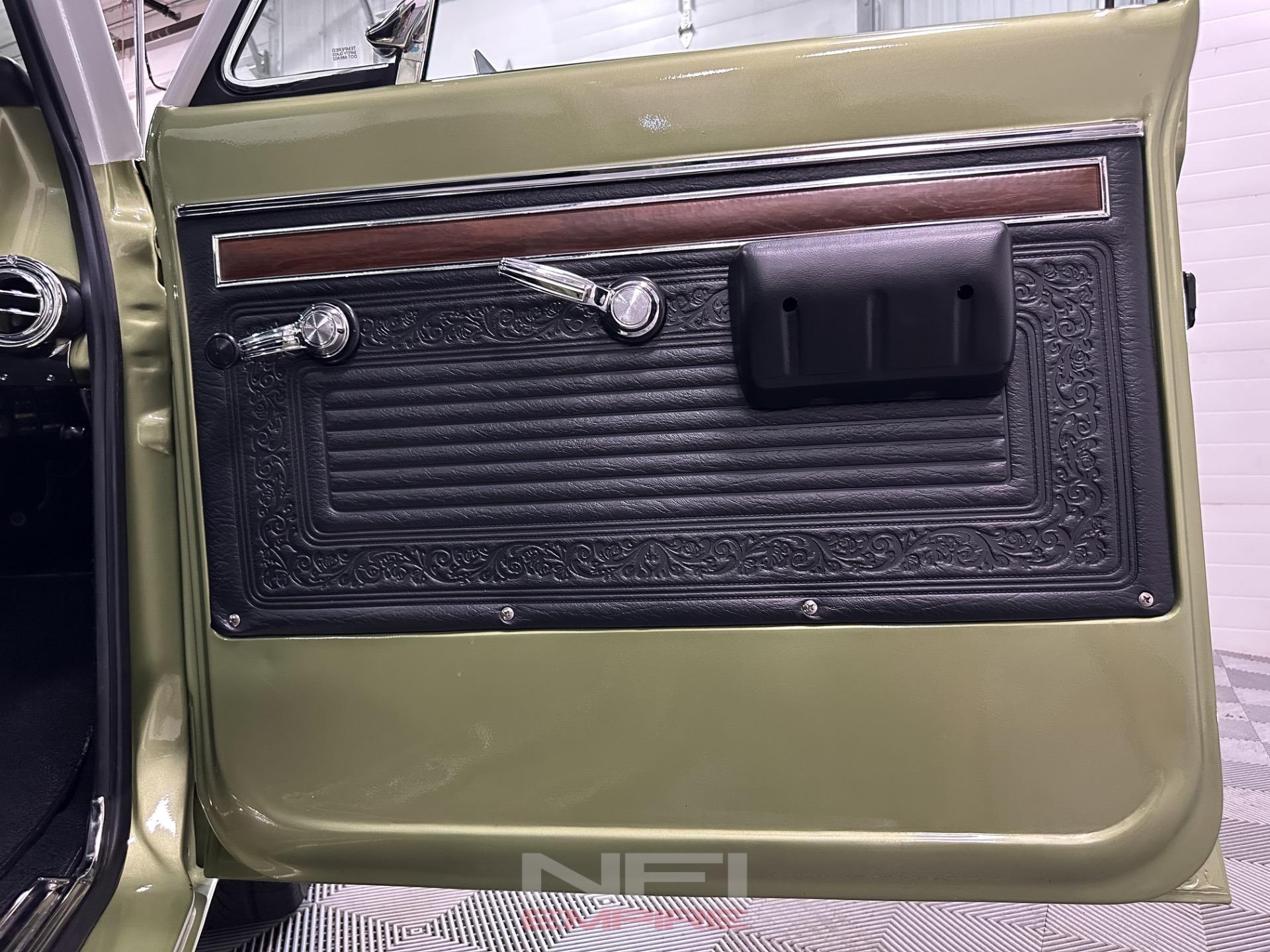 1972 Chevrolet C10 4x4 Restomod