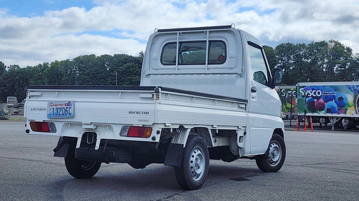 2001 Mitsubishi Minicab