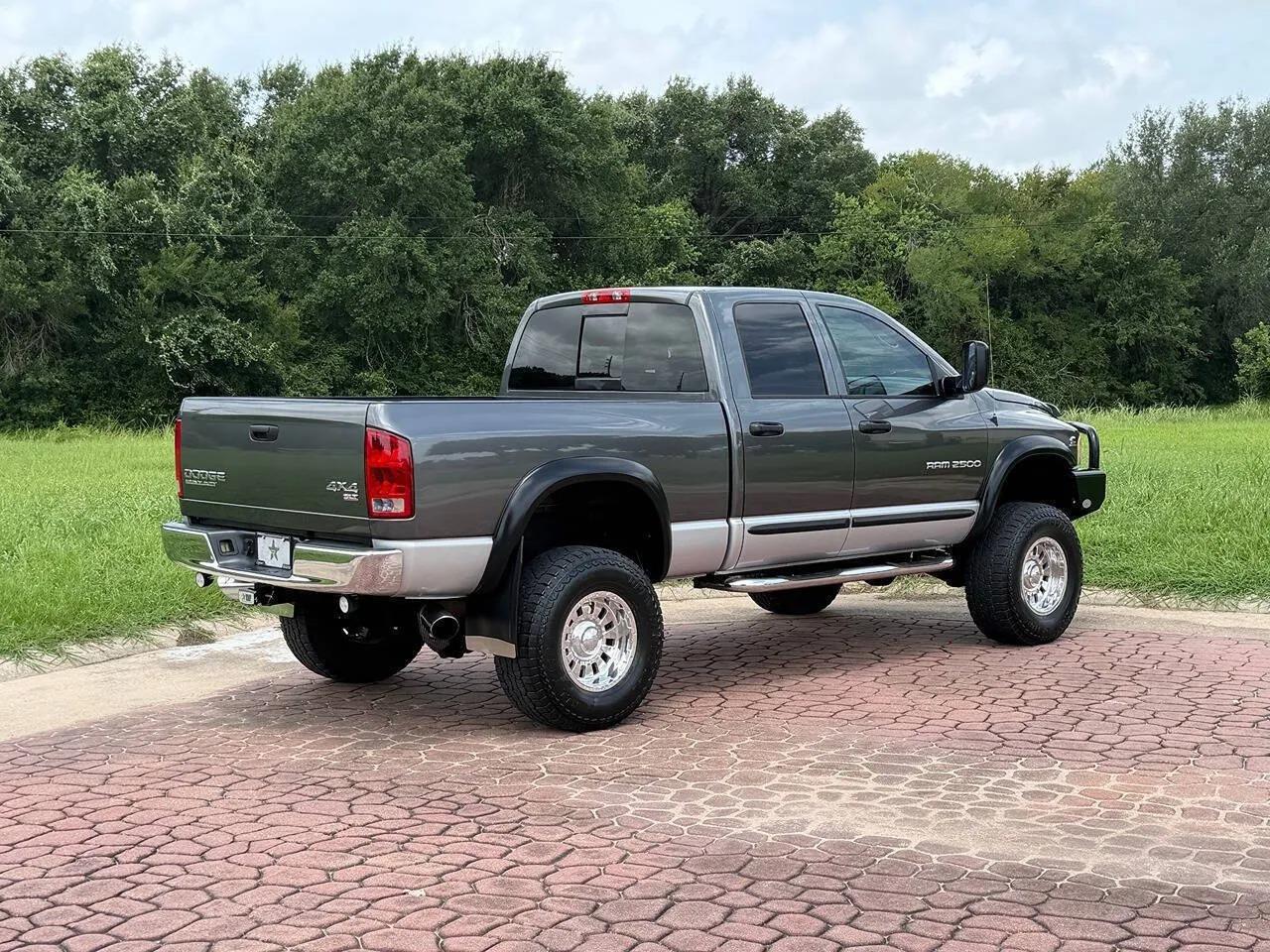 2004 Dodge Ram 2500 SLT