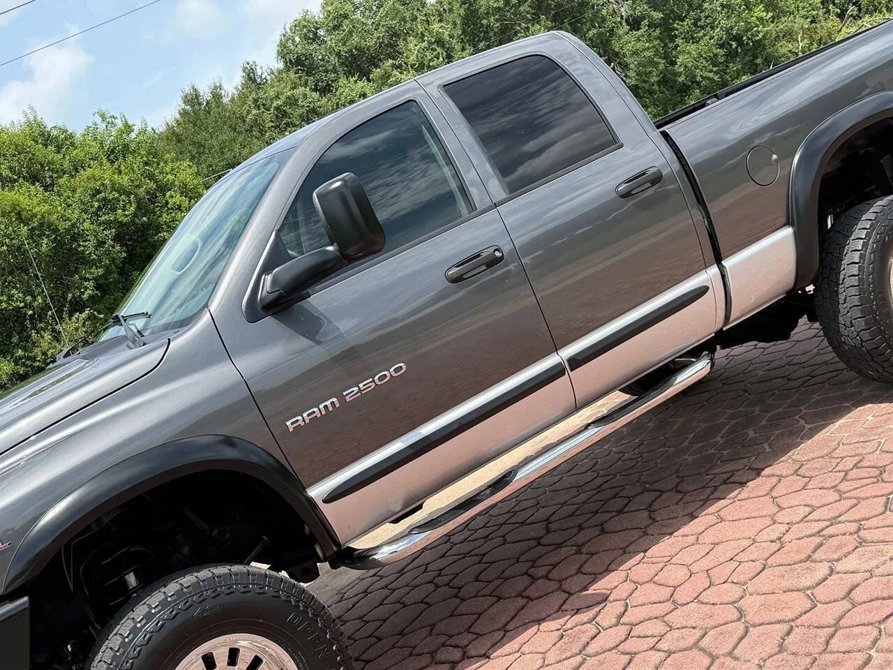 2004 Dodge Ram 2500 SLT