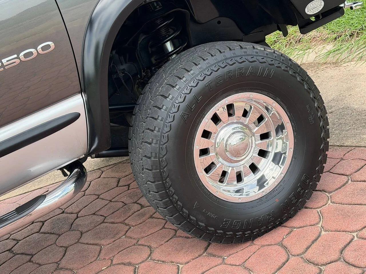 2004 Dodge Ram 2500 SLT