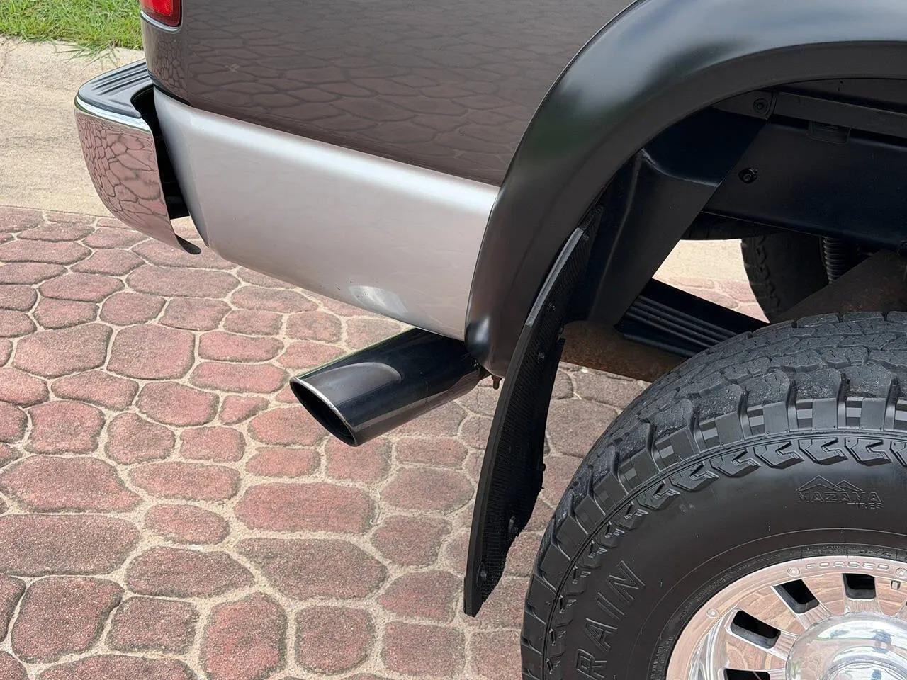 2004 Dodge Ram 2500 SLT