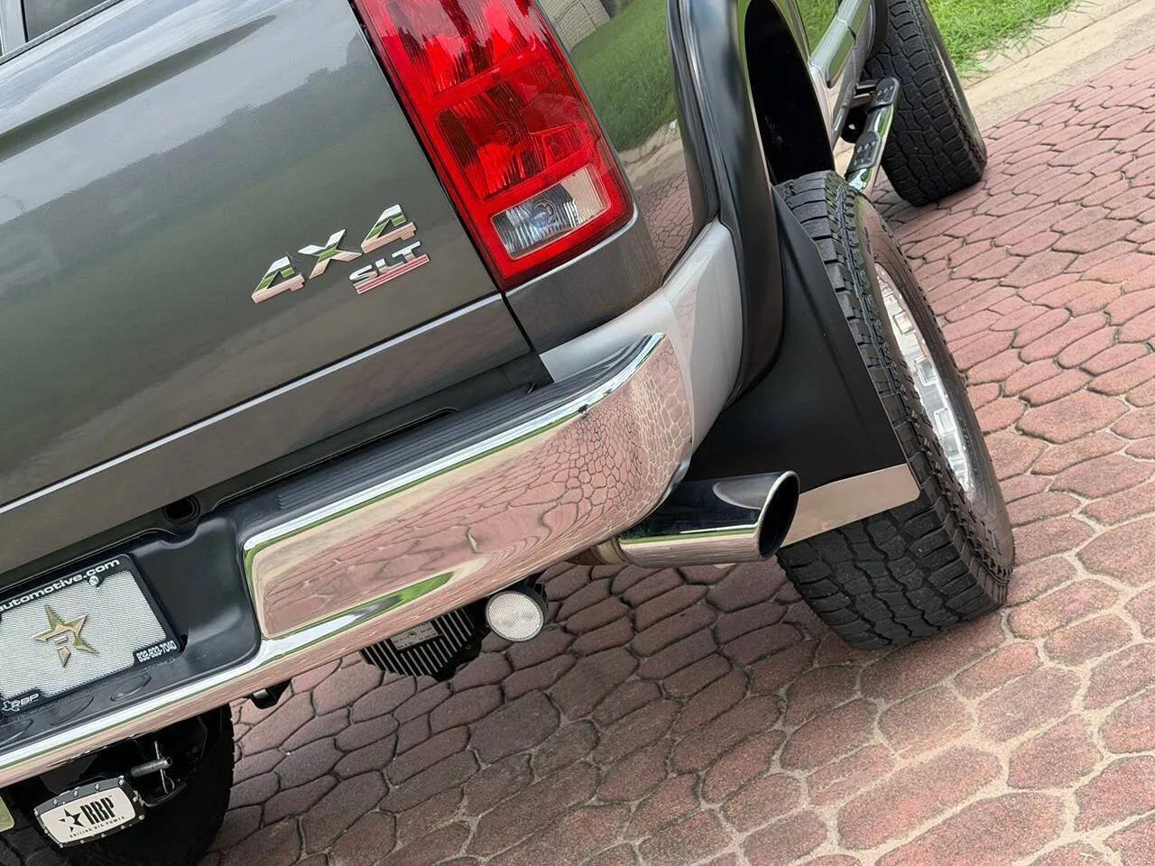 2004 Dodge Ram 2500 SLT