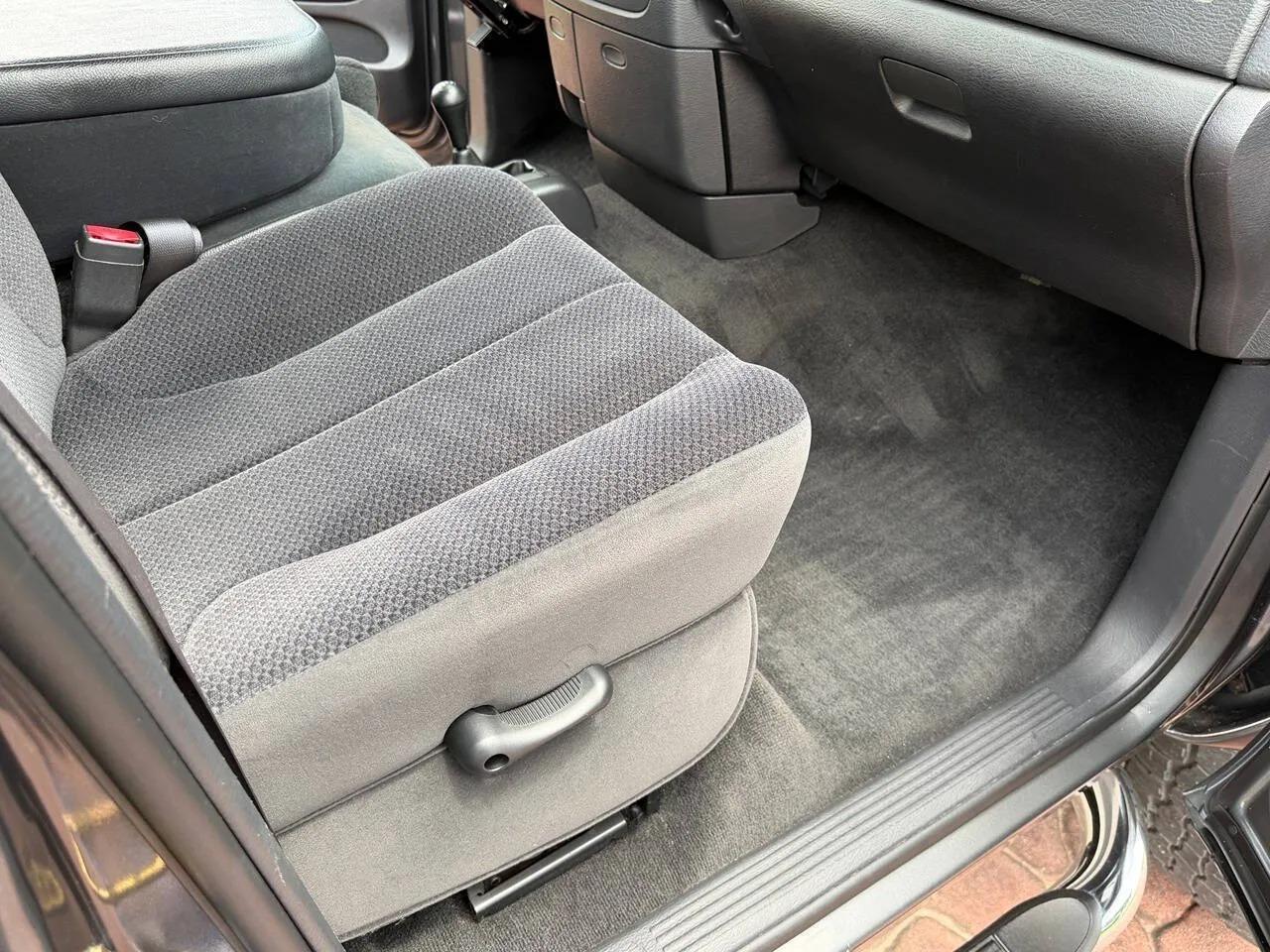 2004 Dodge Ram 2500 SLT