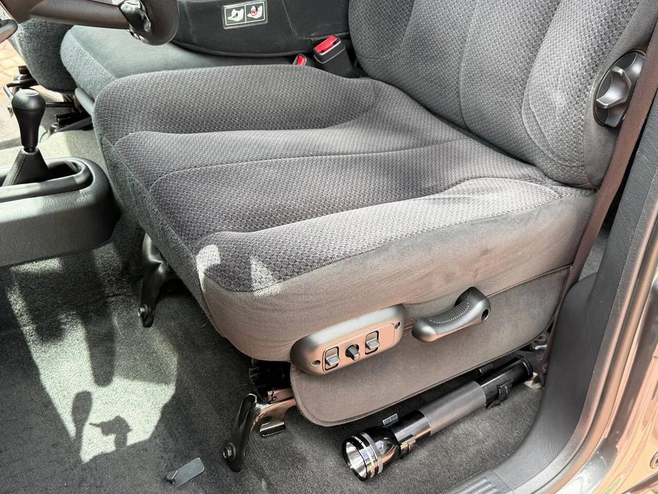 2004 Dodge Ram 2500 SLT