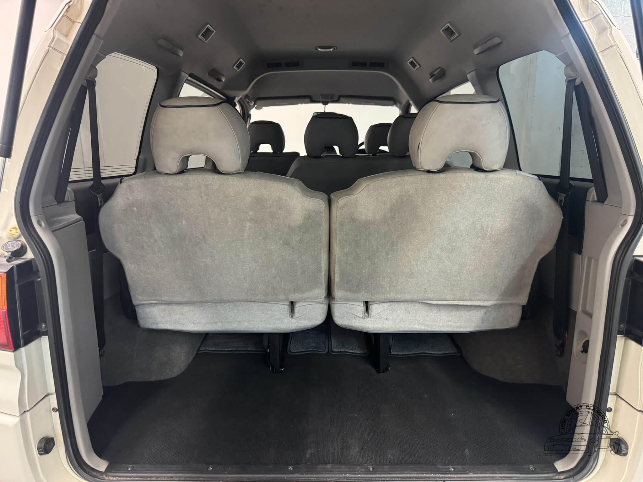 2000 Mitsubishi Delica Space Gear Chamonix