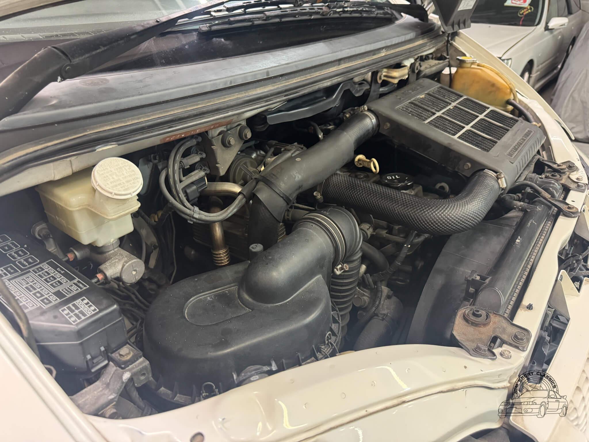 2000 Mitsubishi Delica Space Gear Chamonix
