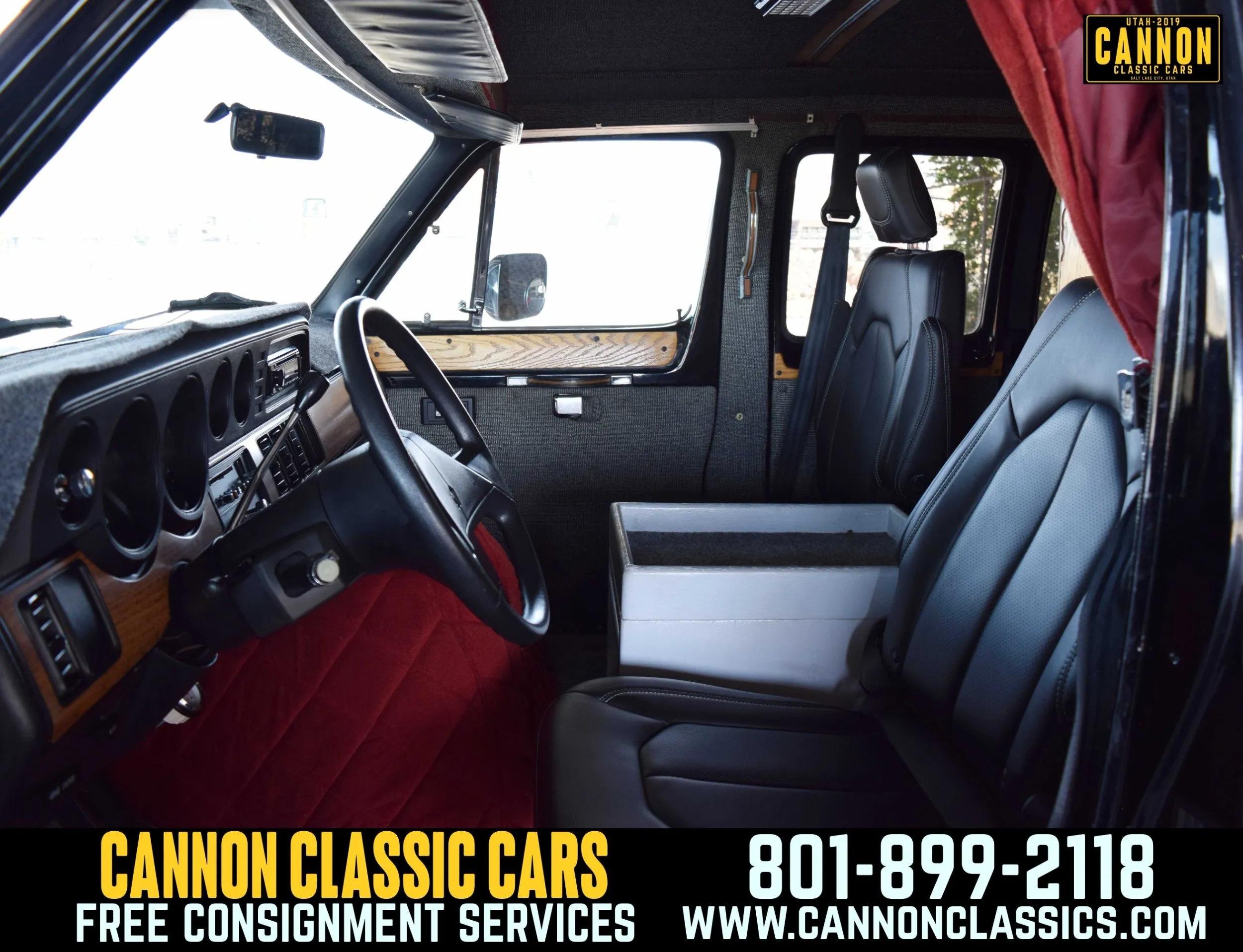 1987 Dodge Ram Van