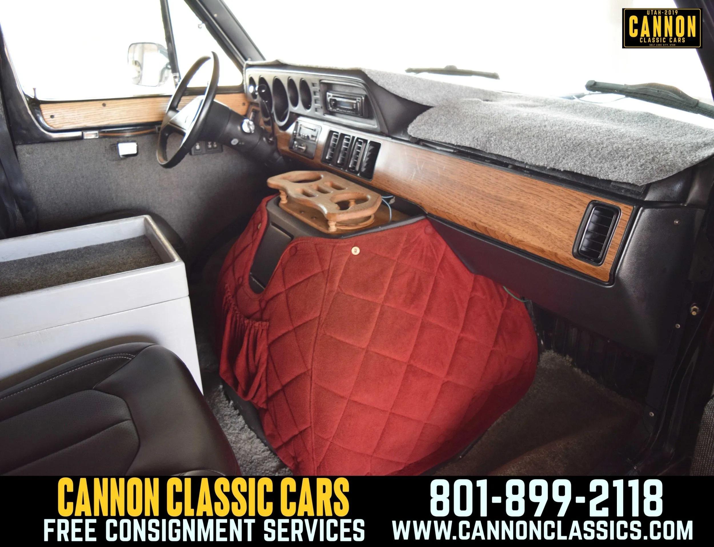 1987 Dodge Ram Van