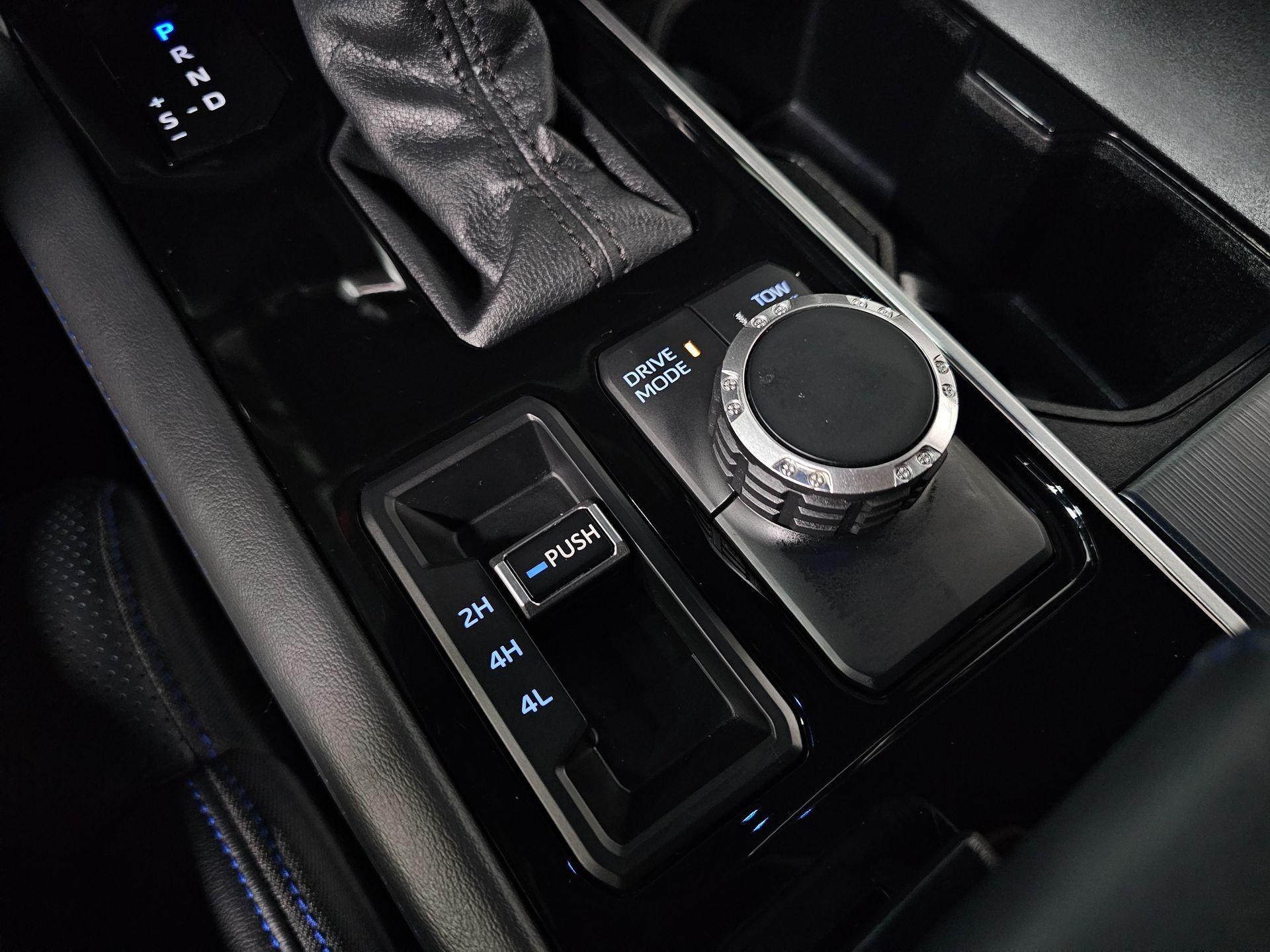 2022 Toyota Tundra Platinum