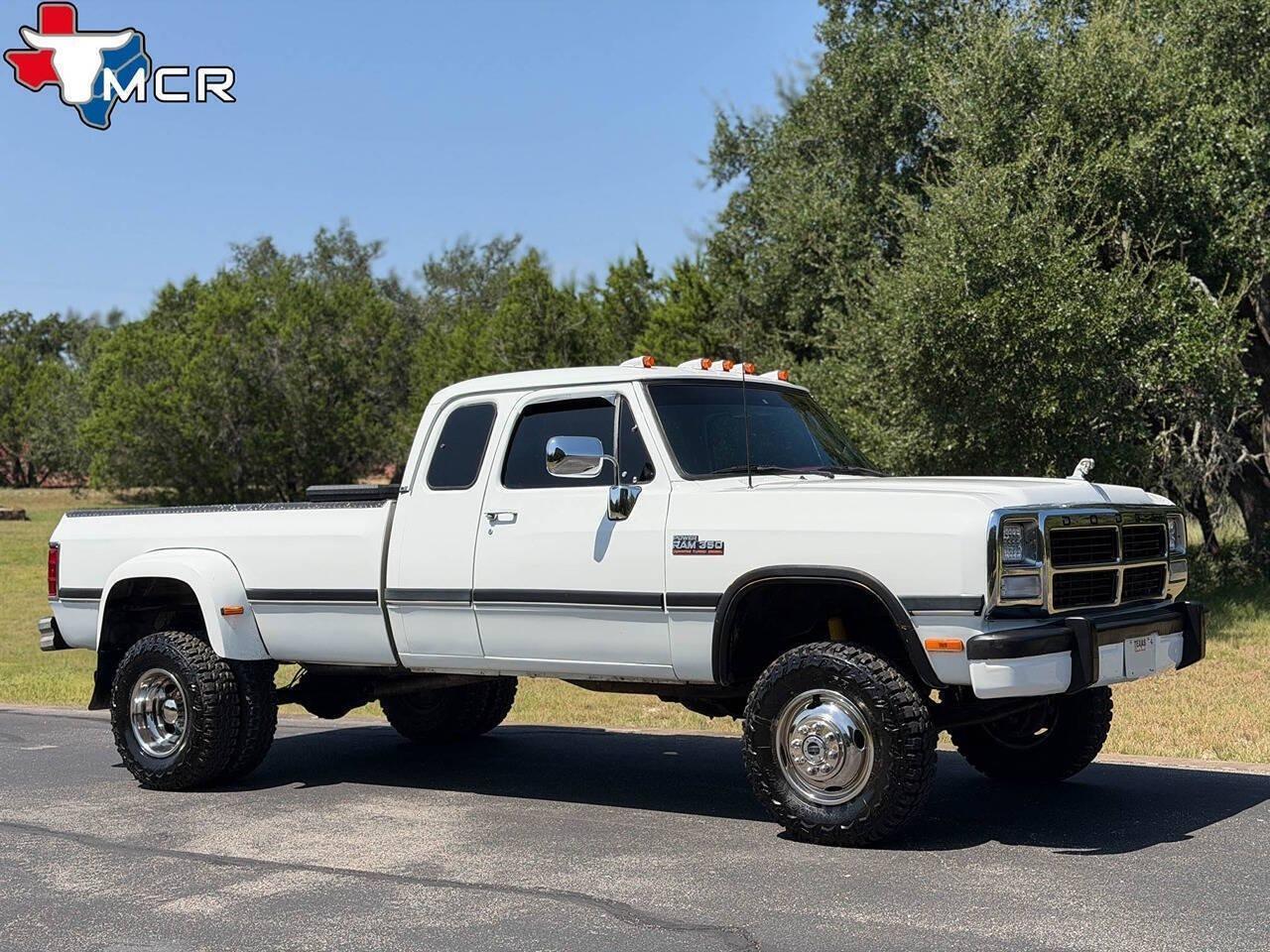 1992 Dodge RAM W350 LE Extended Cab - 2