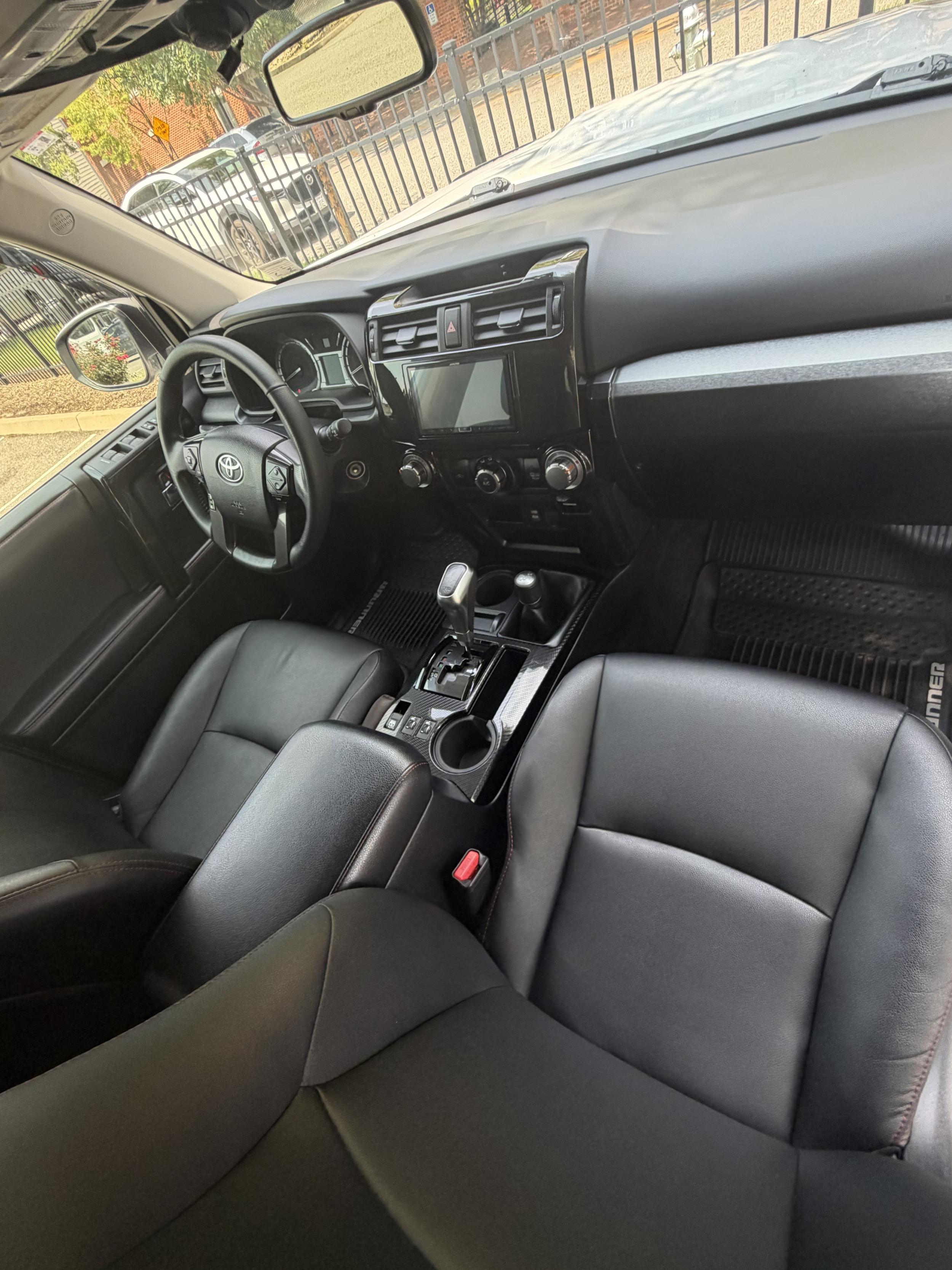 2018 Toyota 4Runner TRD Off-Road Premium - 5