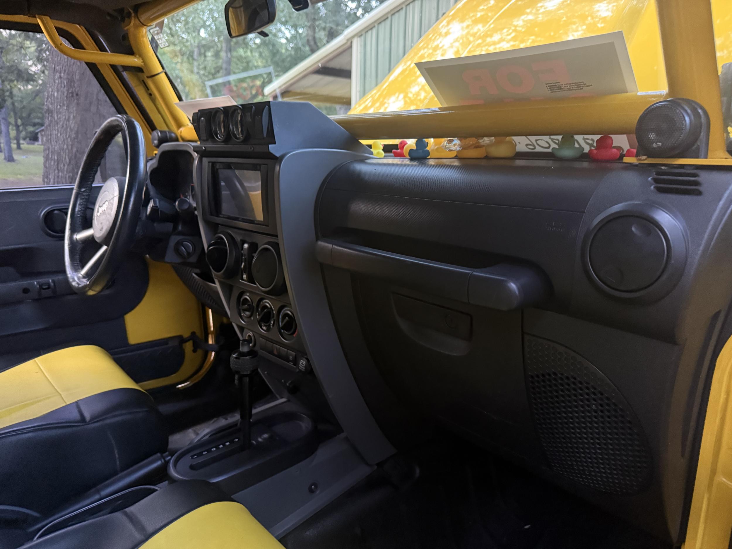 6.4L HEMI V8-Powered 2007 Jeep Wrangler Unlimited X