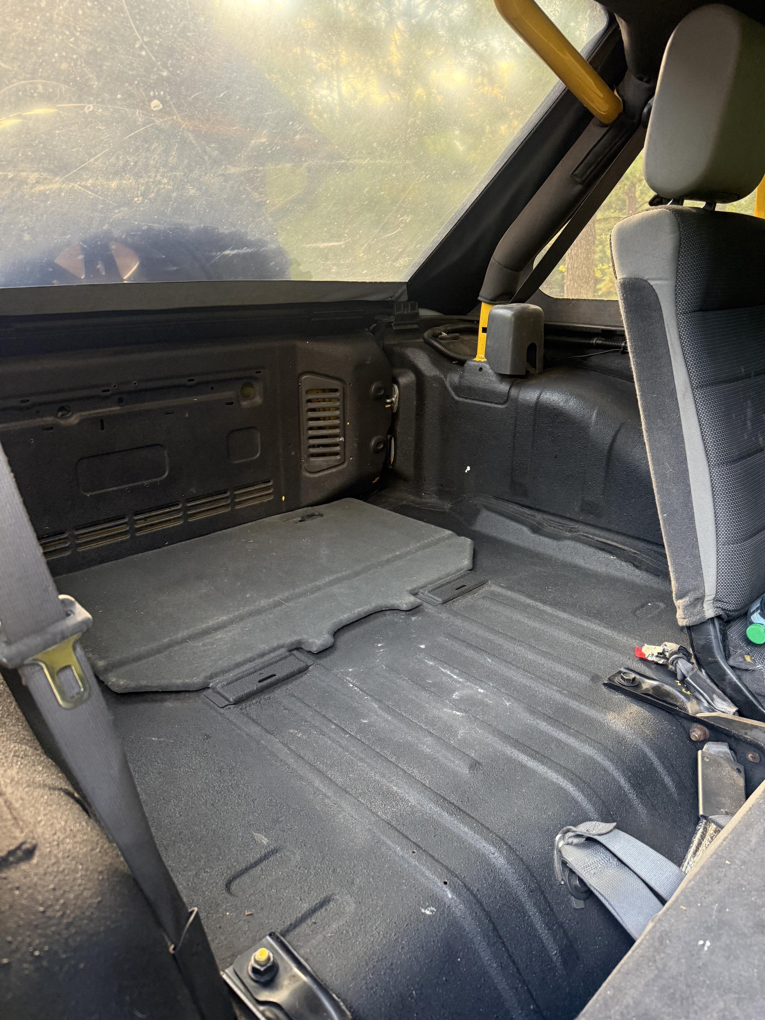 6.4L HEMI V8-Powered 2007 Jeep Wrangler Unlimited X