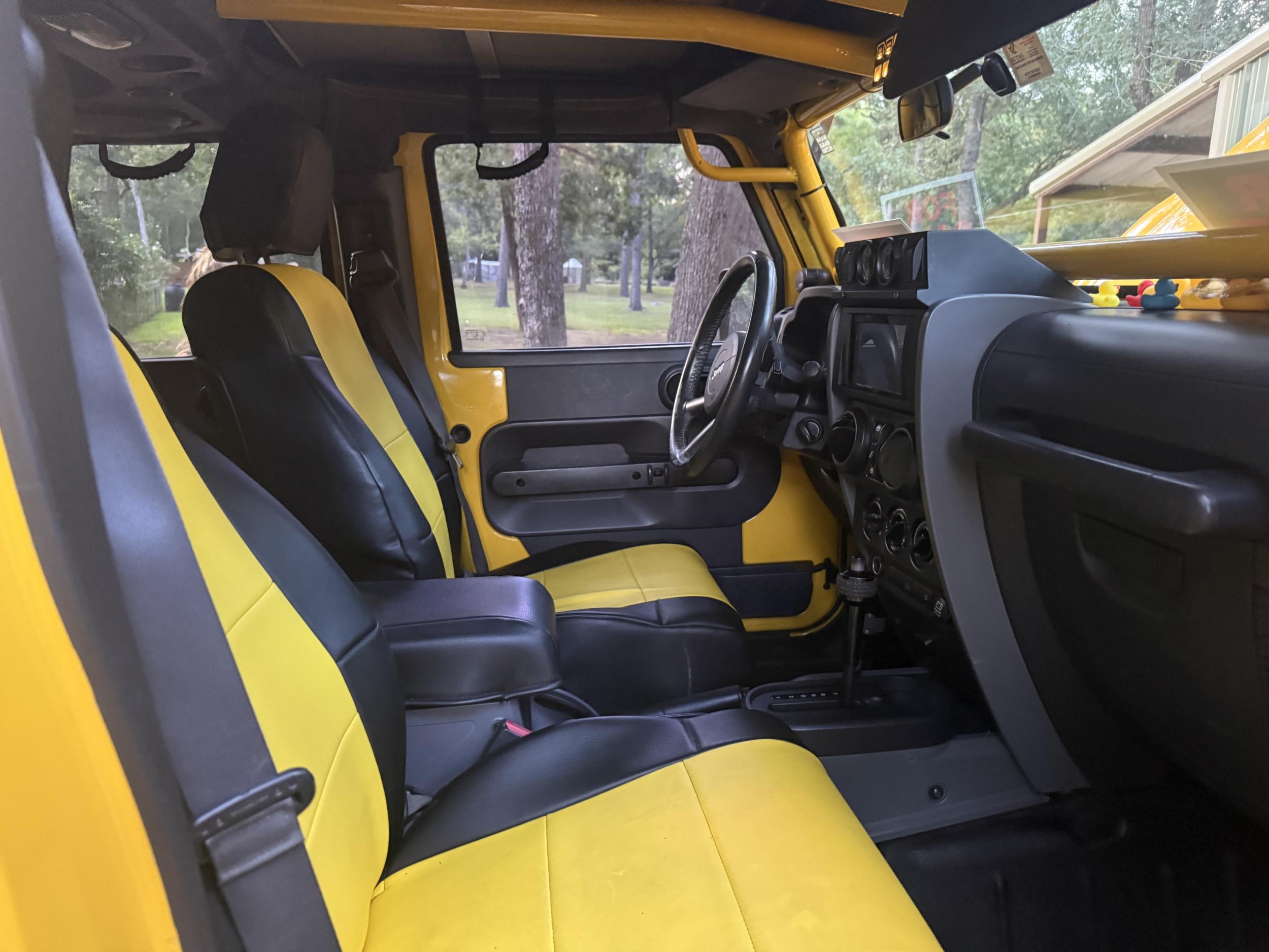6.4L HEMI V8-Powered 2007 Jeep Wrangler Unlimited X