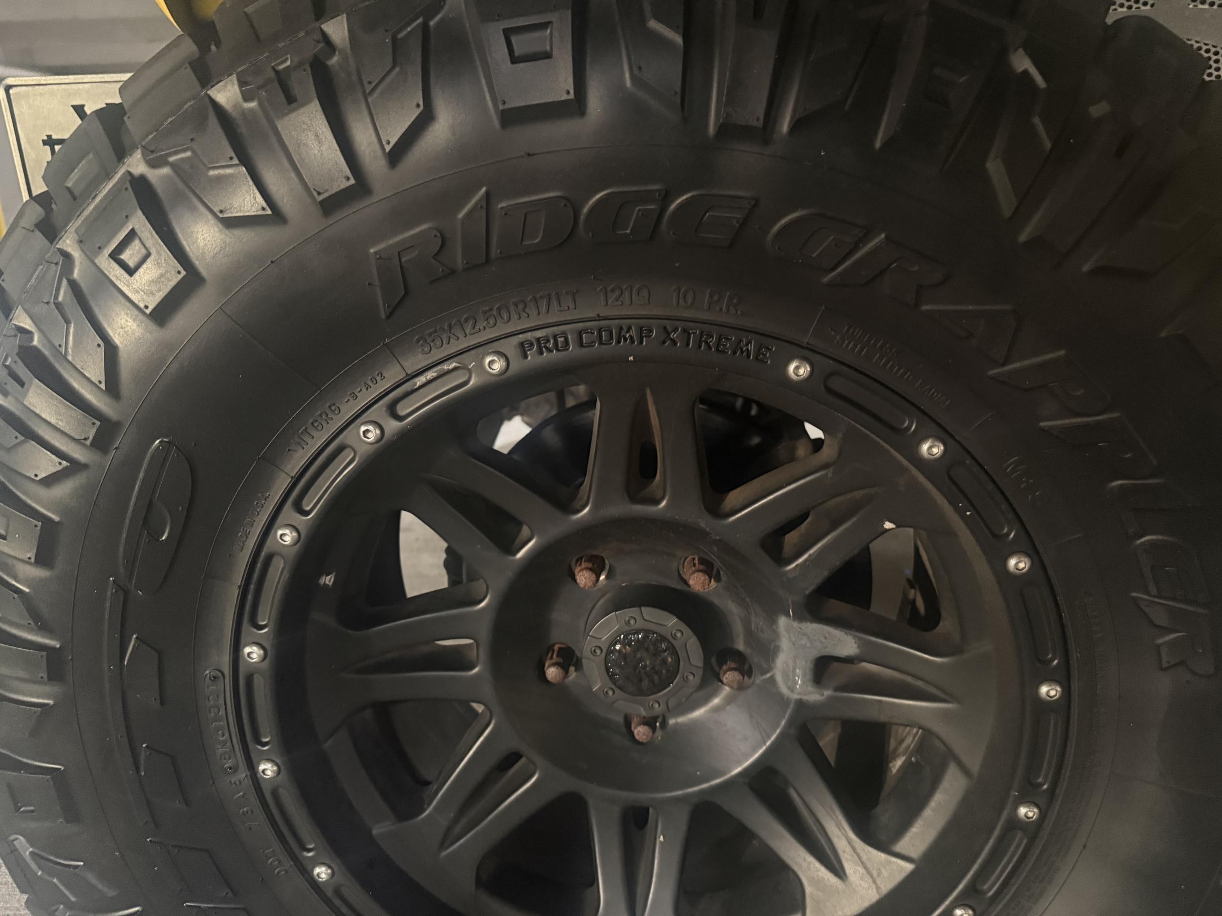 6.4L HEMI V8-Powered 2007 Jeep Wrangler Unlimited X