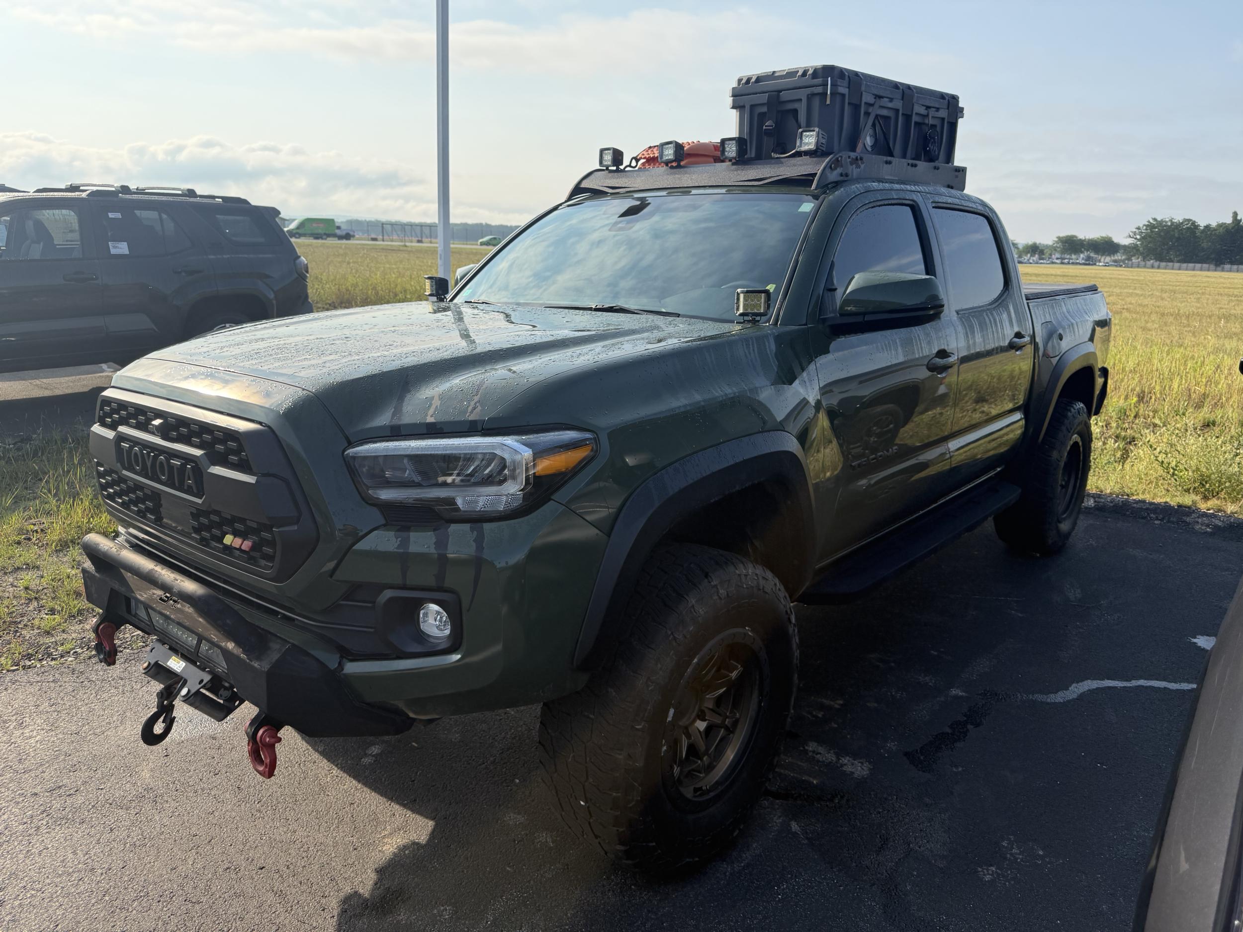 2022 Toyota Tacoma TRD Off-Road - 3
