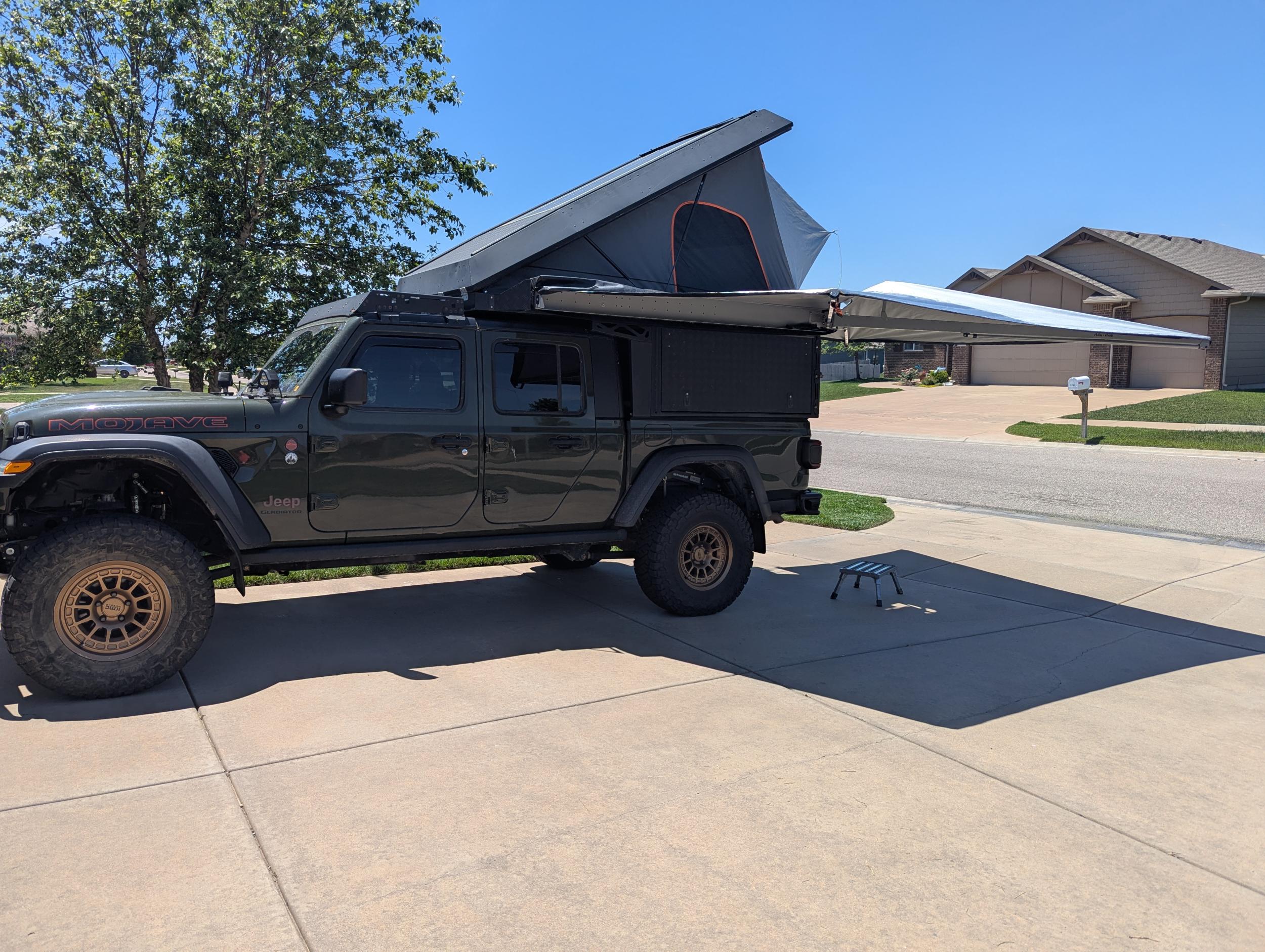 Modified 2021 Jeep Gladiator Mojave