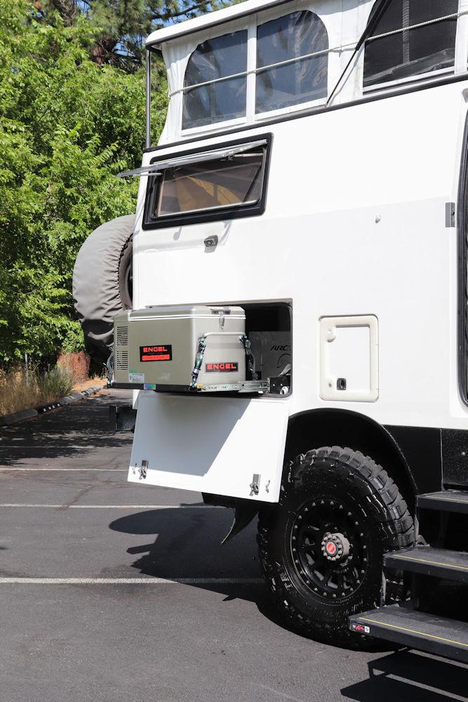2020 EarthCruiser EXP