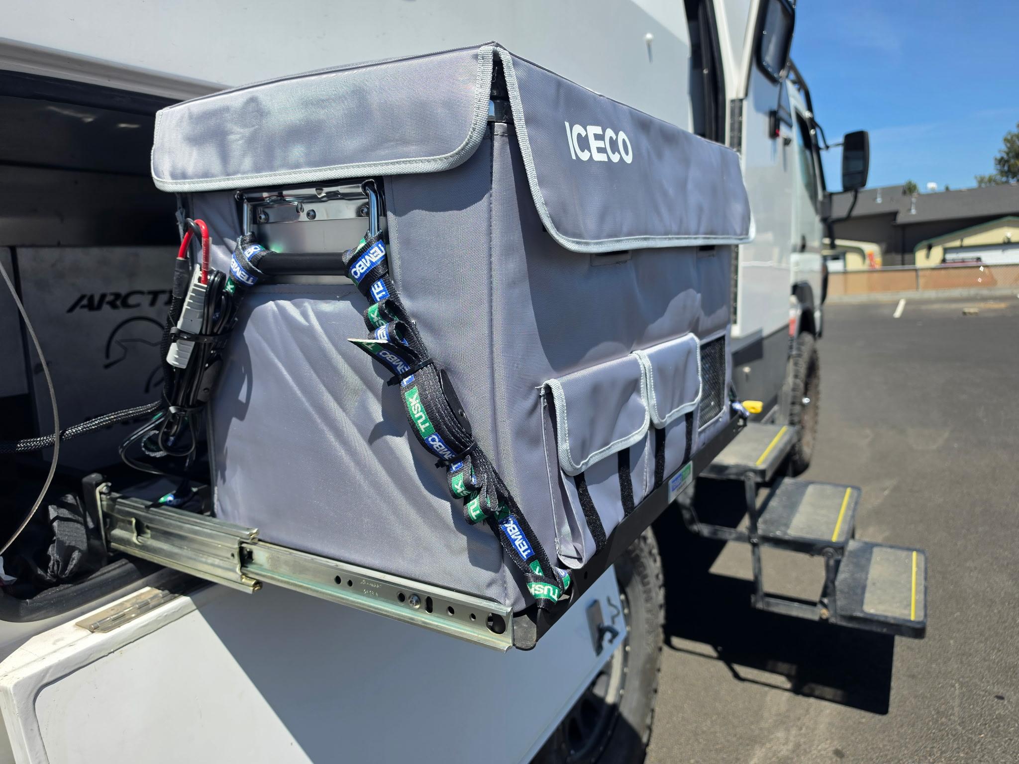 2020 EarthCruiser EXP