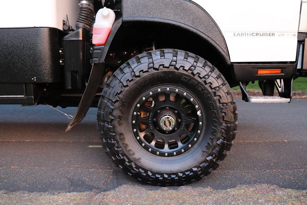 2020 EarthCruiser EXP