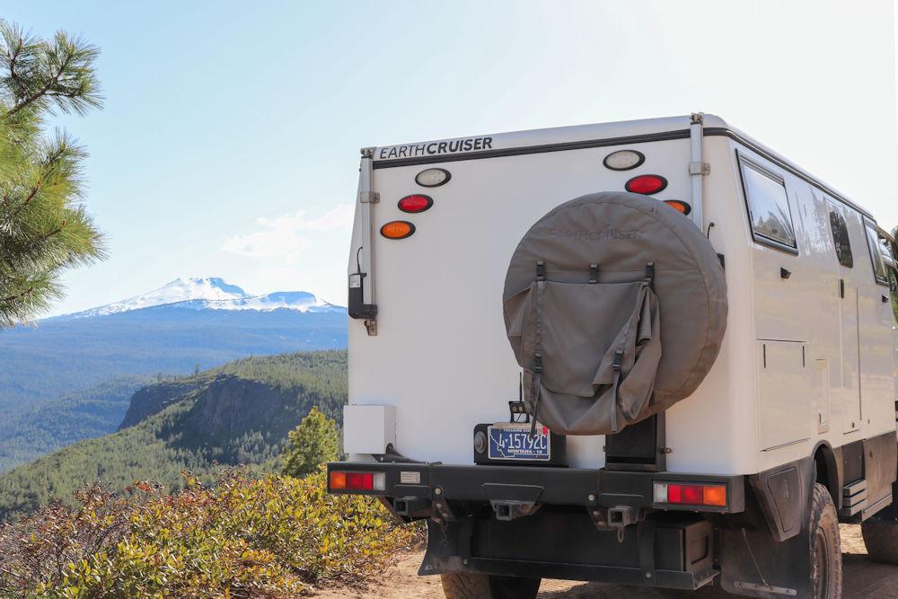 2020 EarthCruiser EXP