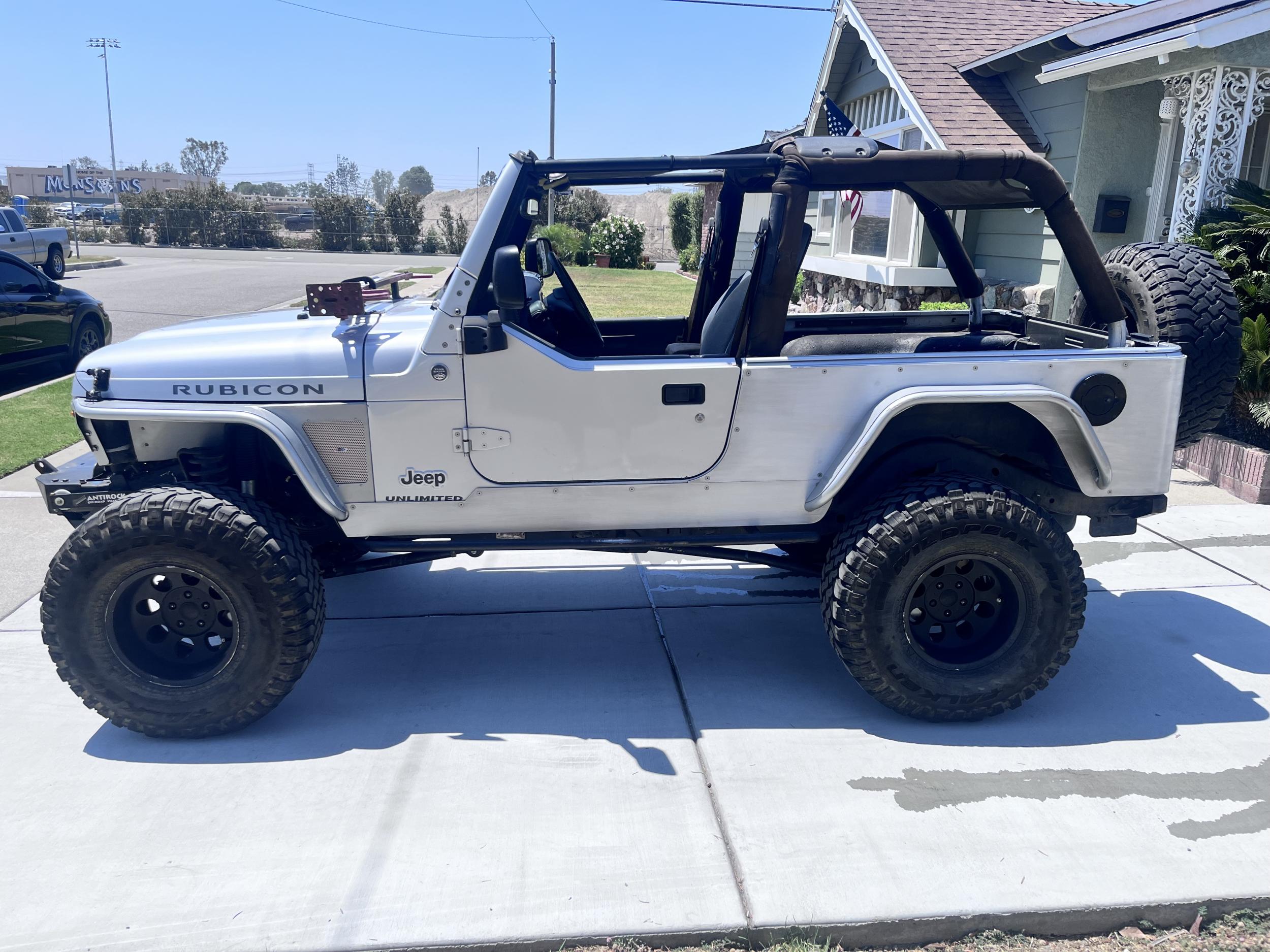 2005 Jeep Wrangler Unlimited LJ - 3
