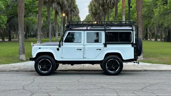 1985 Land Rover Defender 110