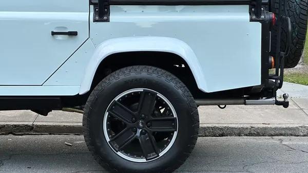 1985 Land Rover Defender 110