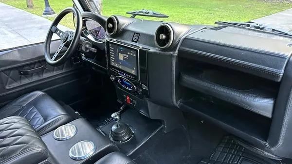1985 Land Rover Defender 110