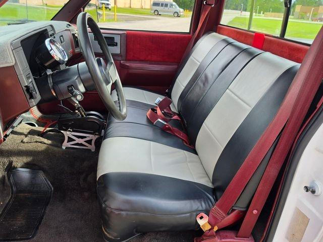 V8-Powered 1991 GMC Sonoma