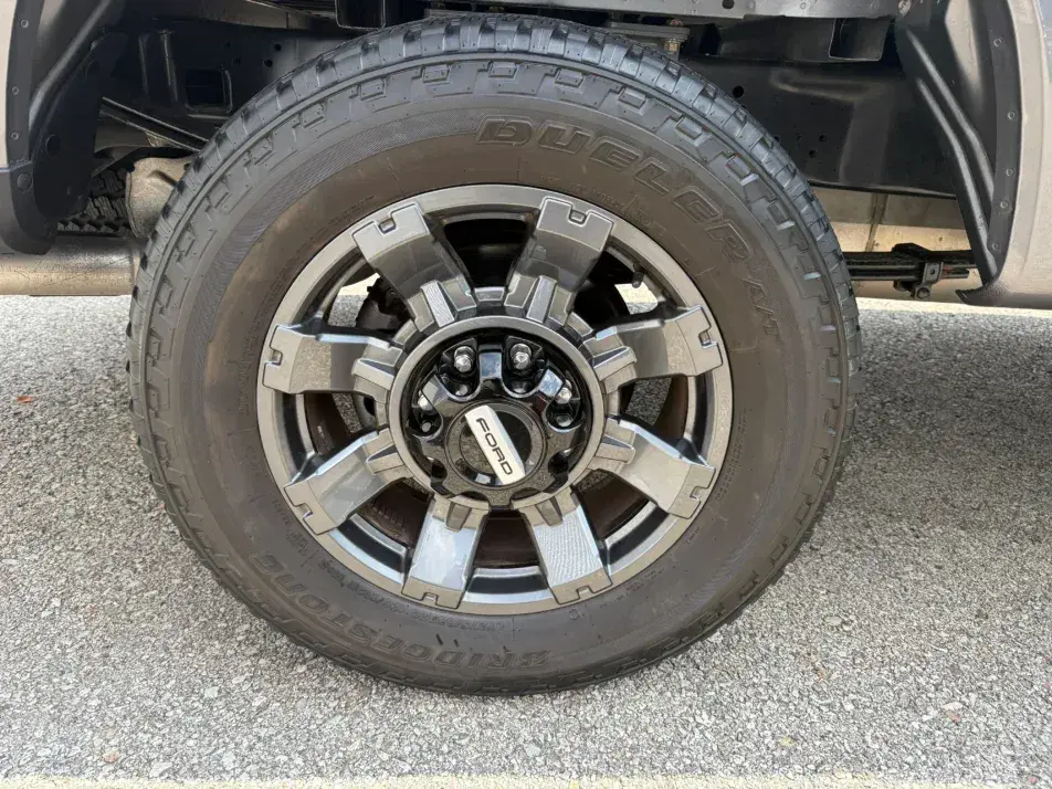 2023 Ford F-250 XL Super Duty Crew Cab
