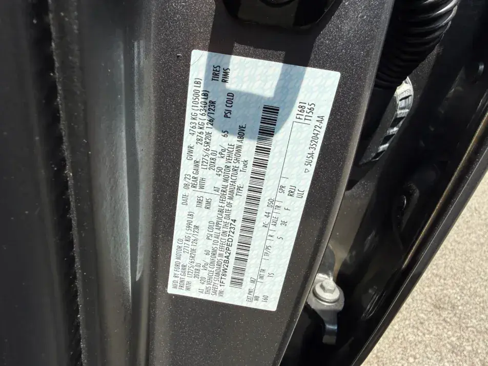 2023 Ford F-250 XL Super Duty Crew Cab