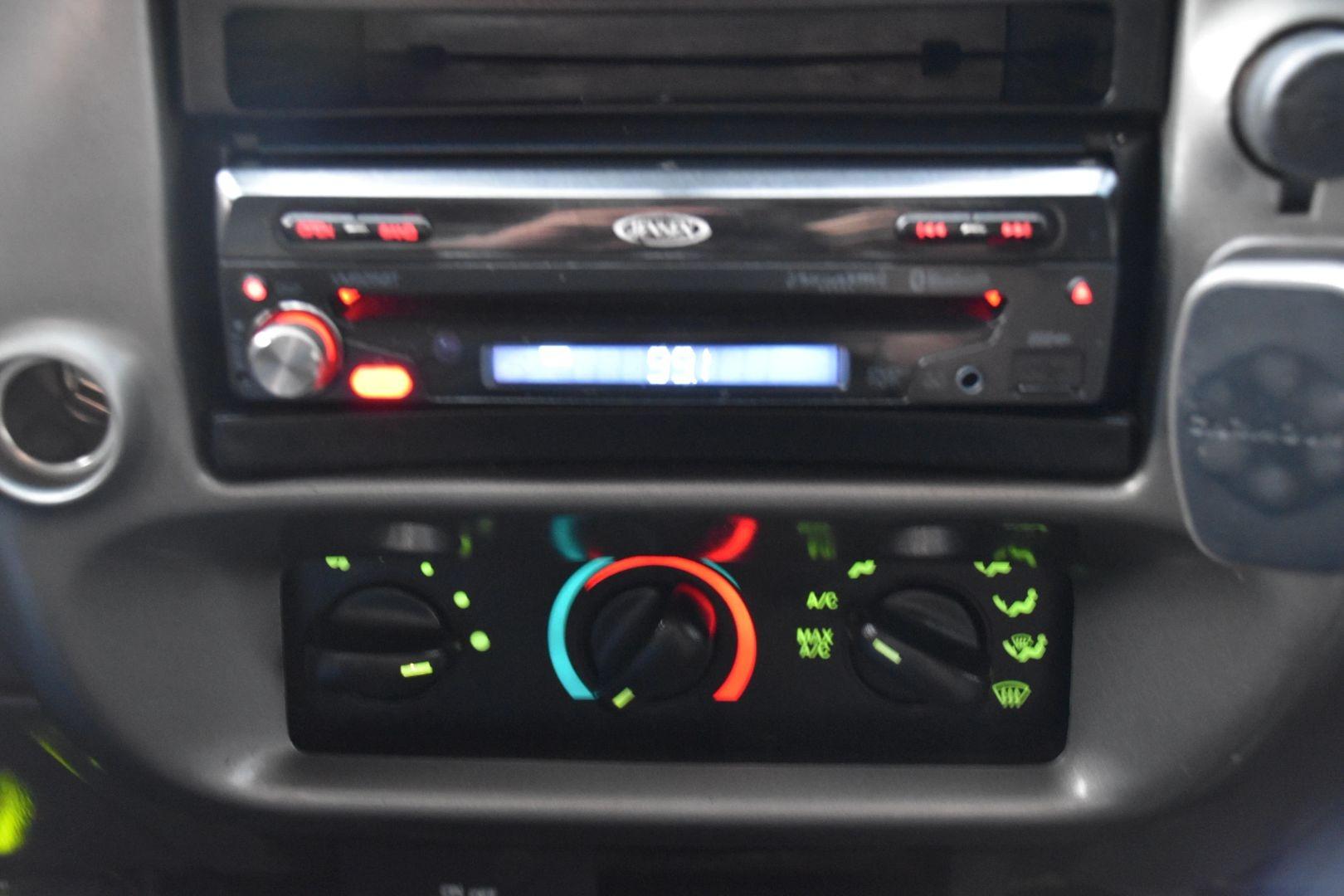 2004 Ford Ranger XL Supercab