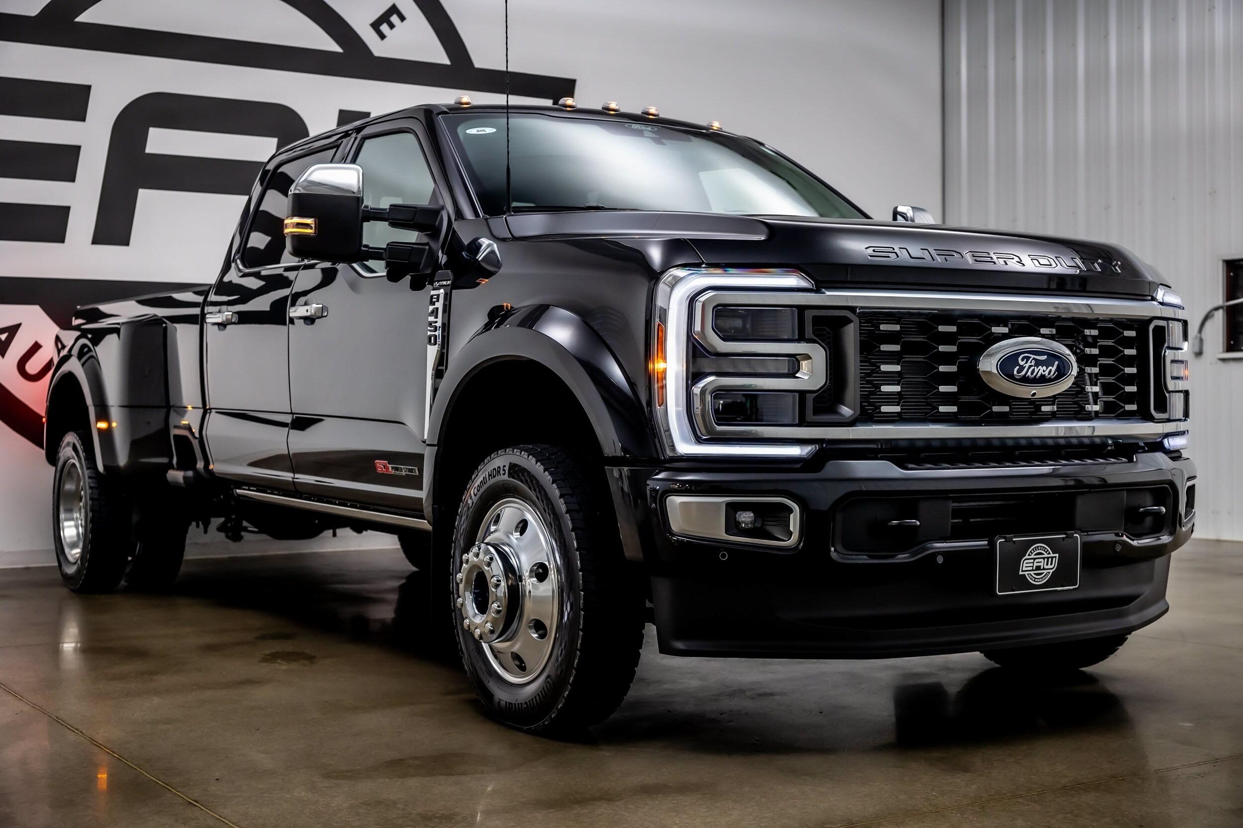 2026 Ford F-450 Platinum