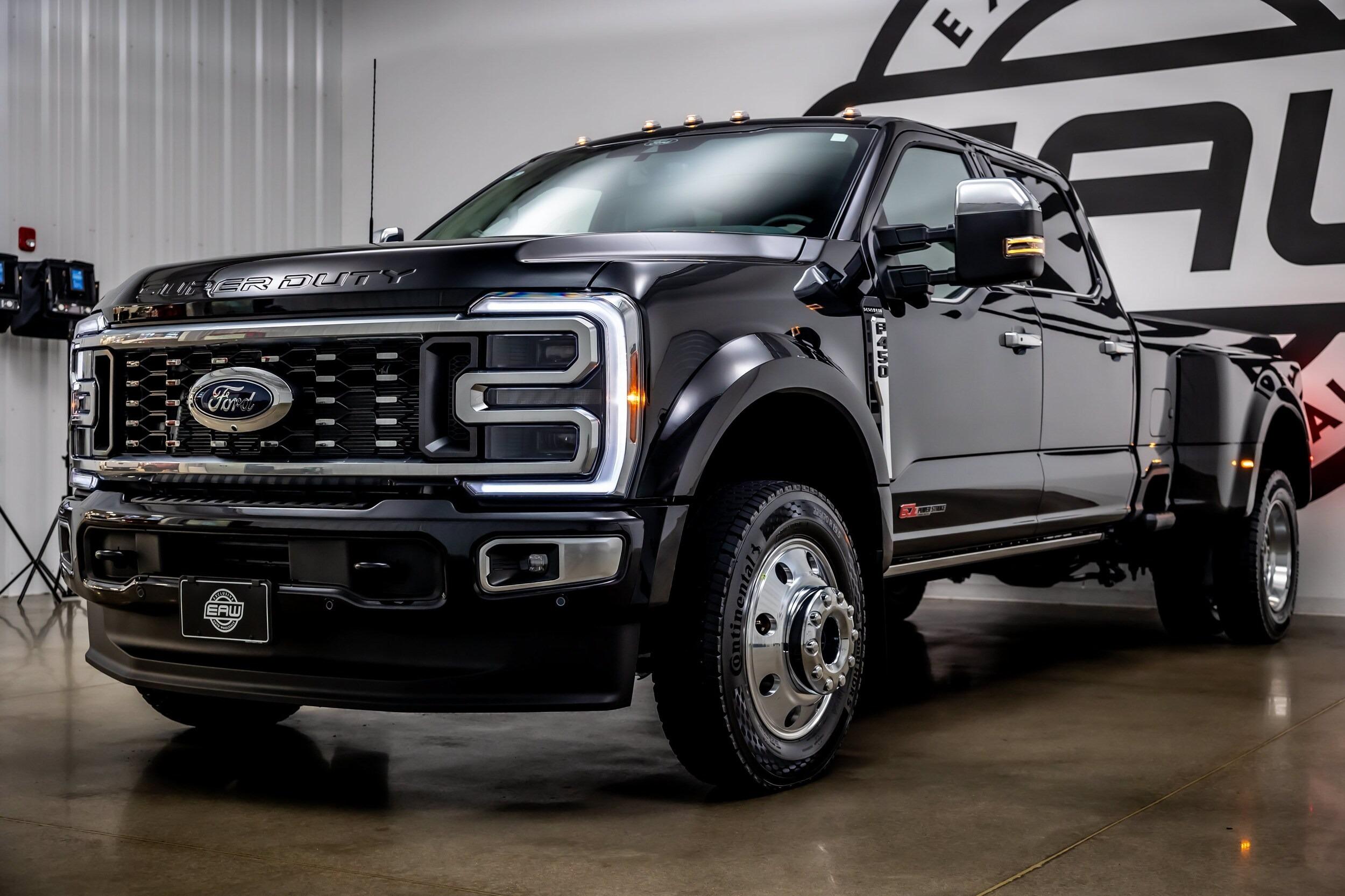 2026 Ford F-450 Platinum