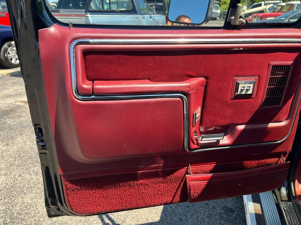 1986 Ford F-250 Lariat
