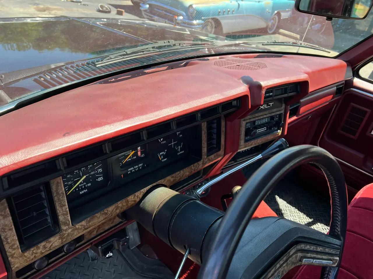 1986 Ford F-250 Lariat