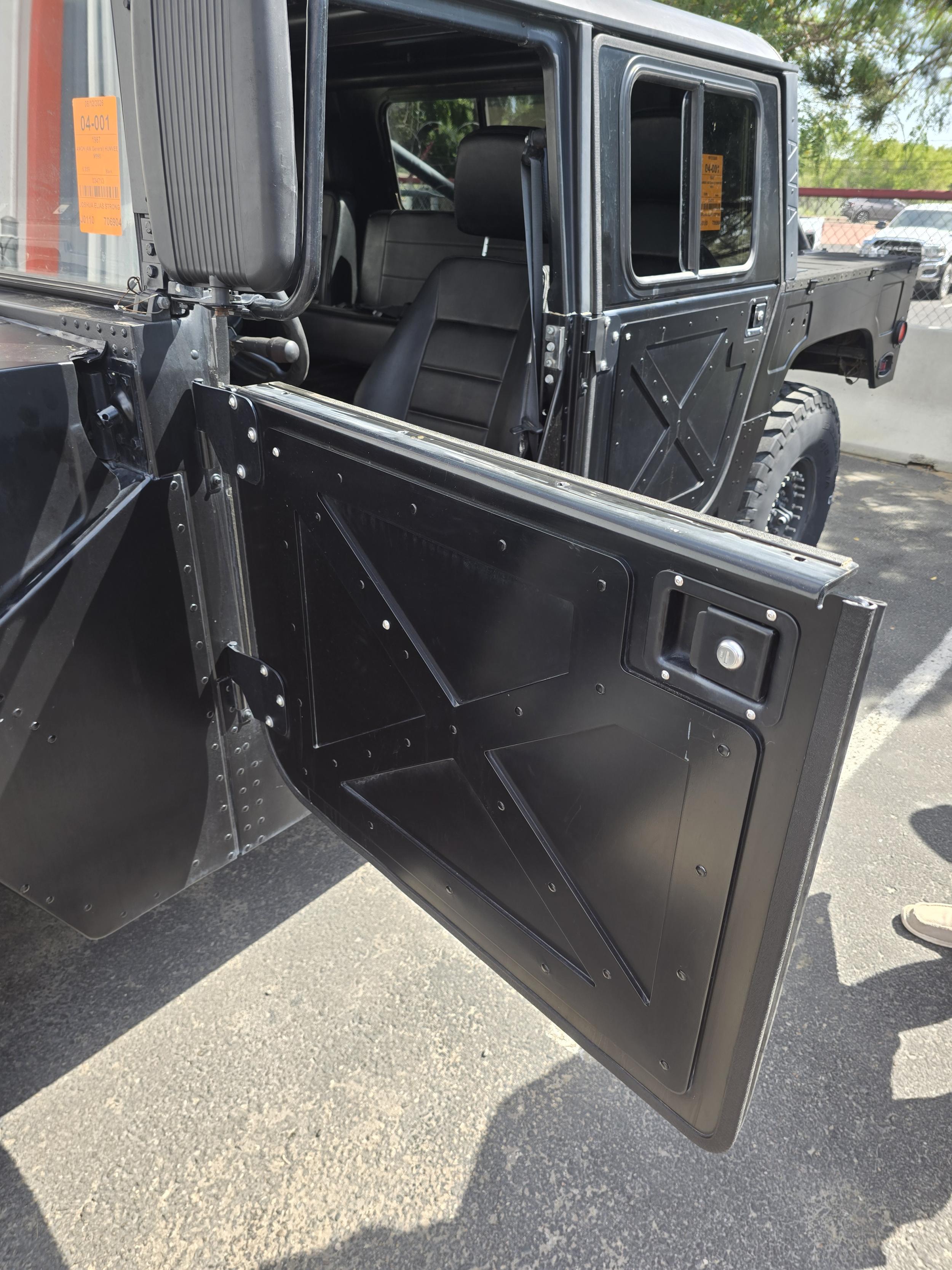 1987 AM General HMMWV