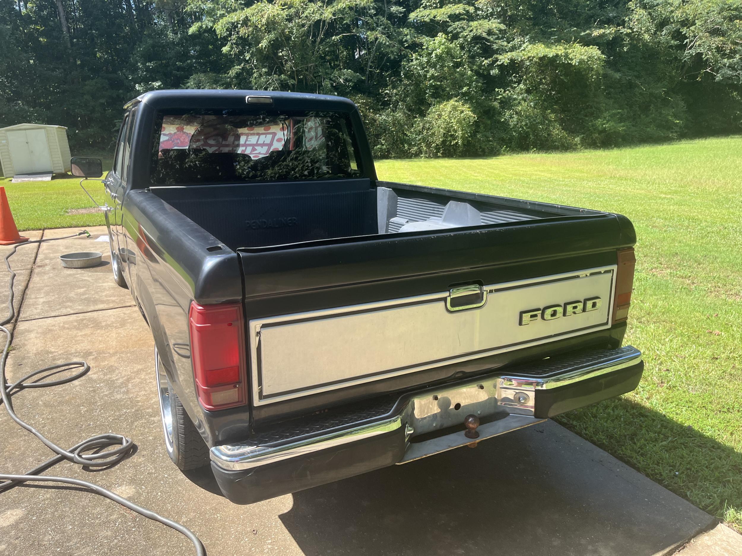1987 Ford Ranger XLT - 4