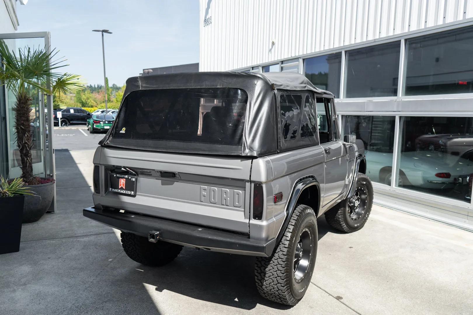 1975 Ford Bronco - 5