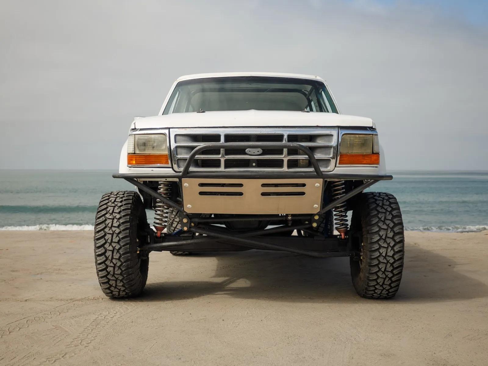 Modified 1986 Ford Bronco - 4