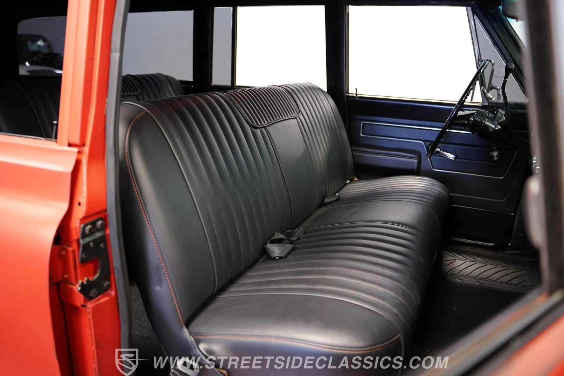 1972 Chevrolet Suburban Patina Restomod