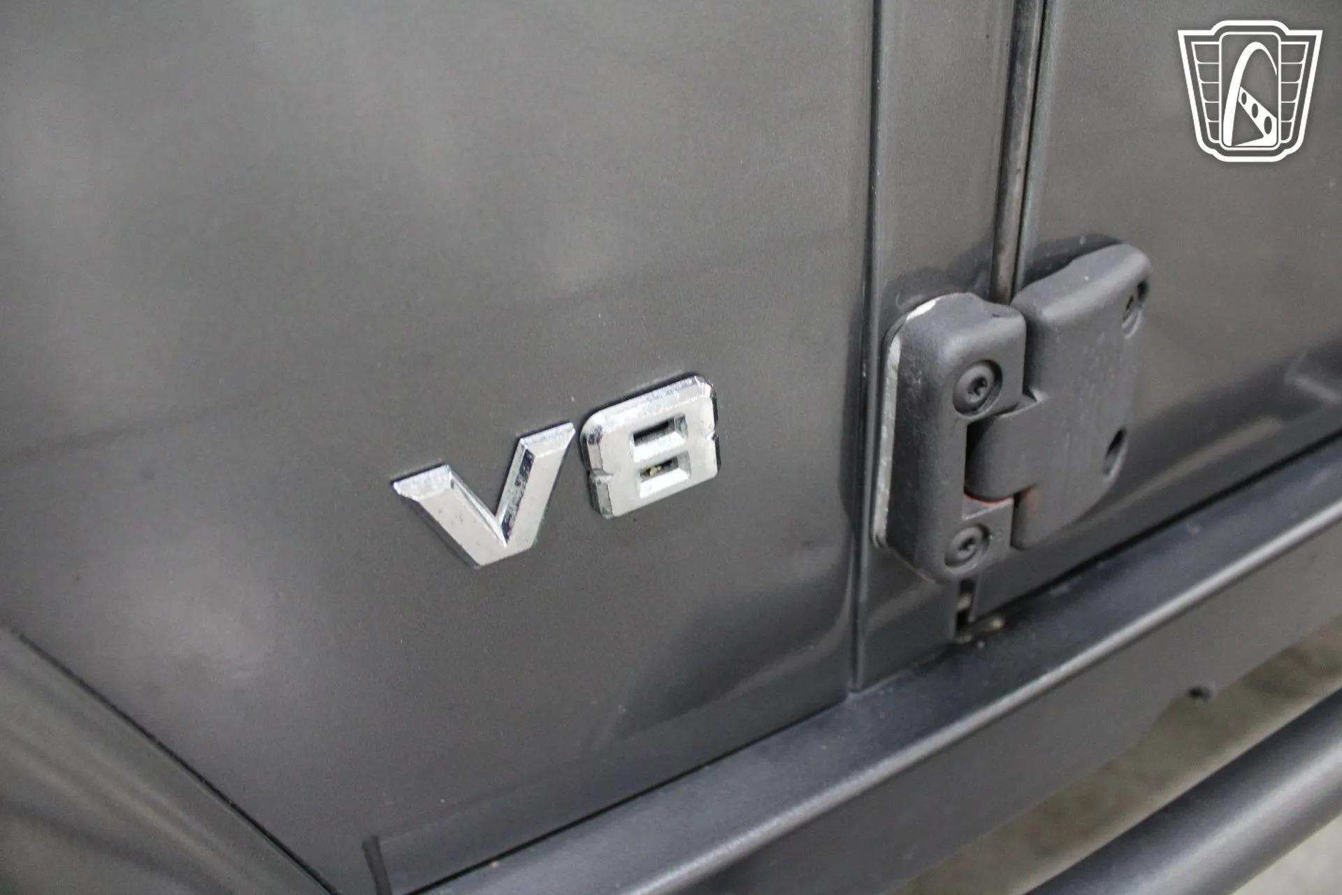 1995 Land Rover Defender 90 NAS