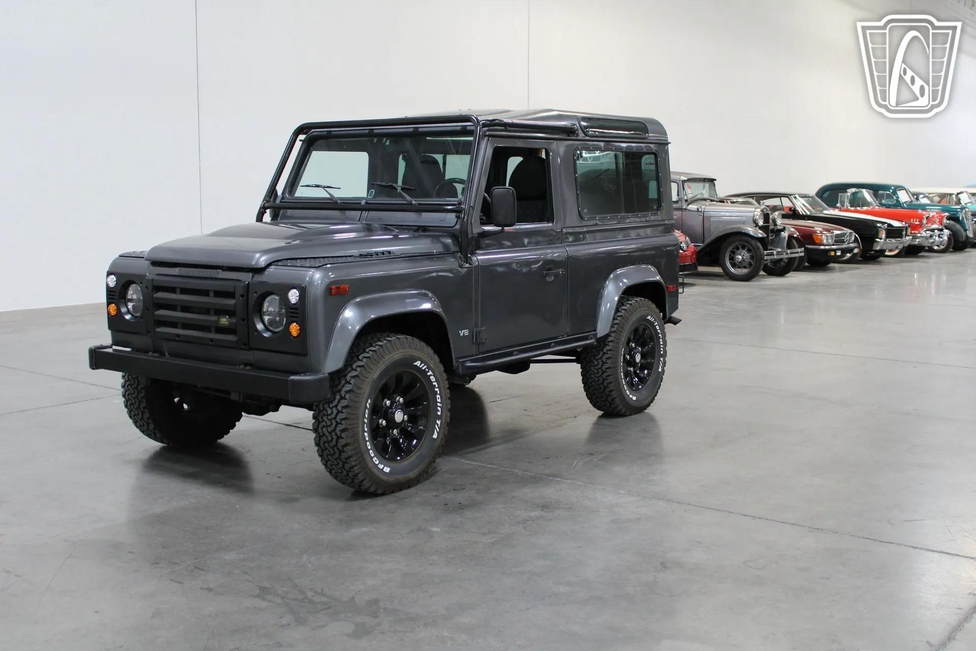 1995 Land Rover Defender 90 NAS
