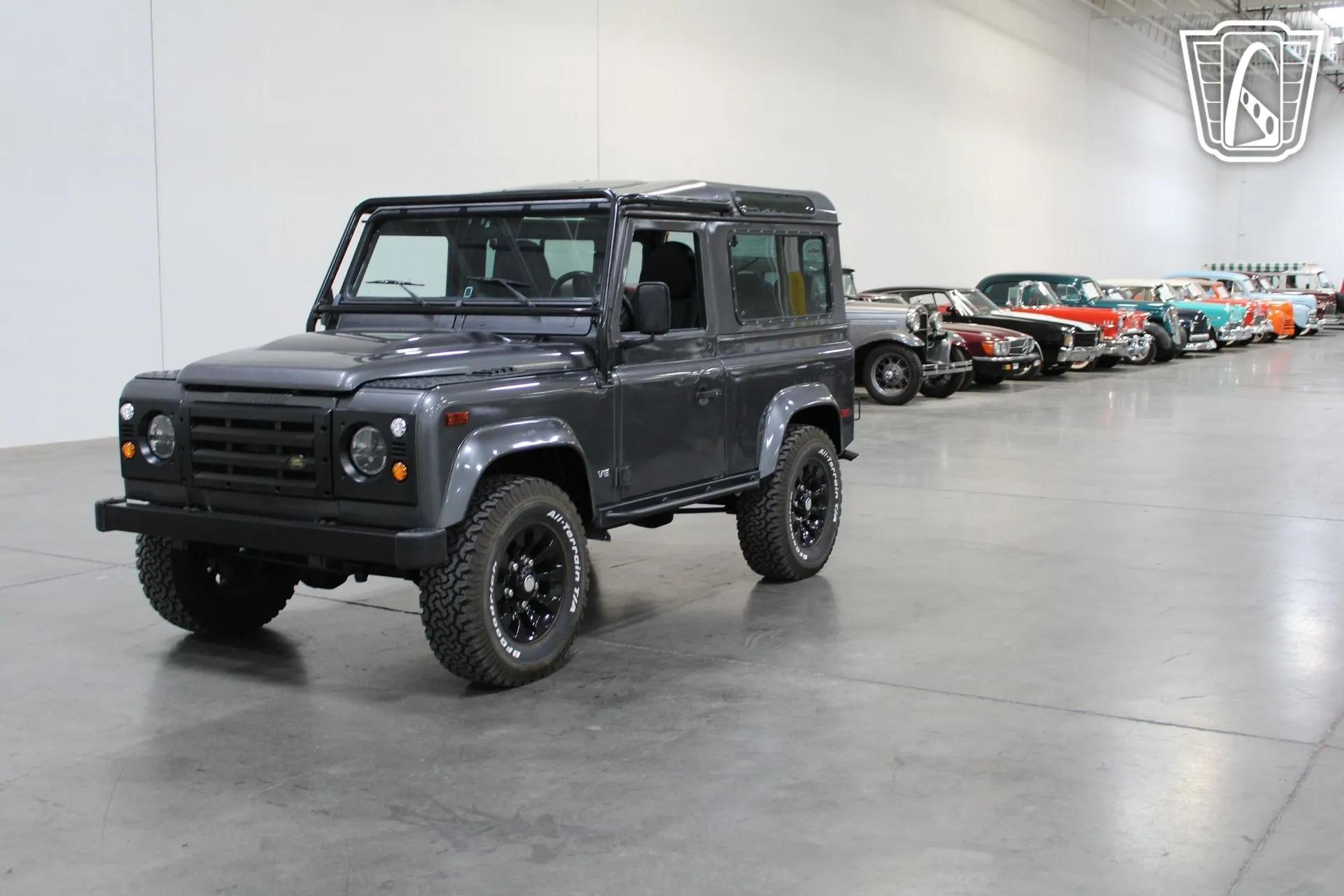 1995 Land Rover Defender 90 NAS